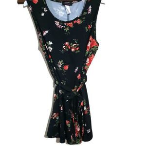 First Love Maternity sleeveless top black floral
